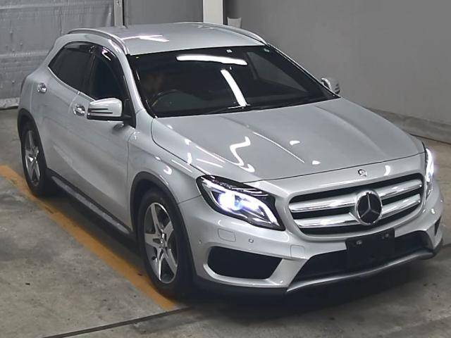 516 MERCEDES BENZ GLA CLASS 156942 2016 г. (ZIP Tokyo)